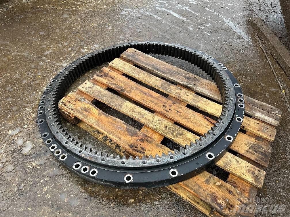 CAT 323 slew ring Άξονες