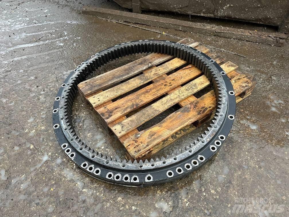 CAT 323 slew ring Άξονες
