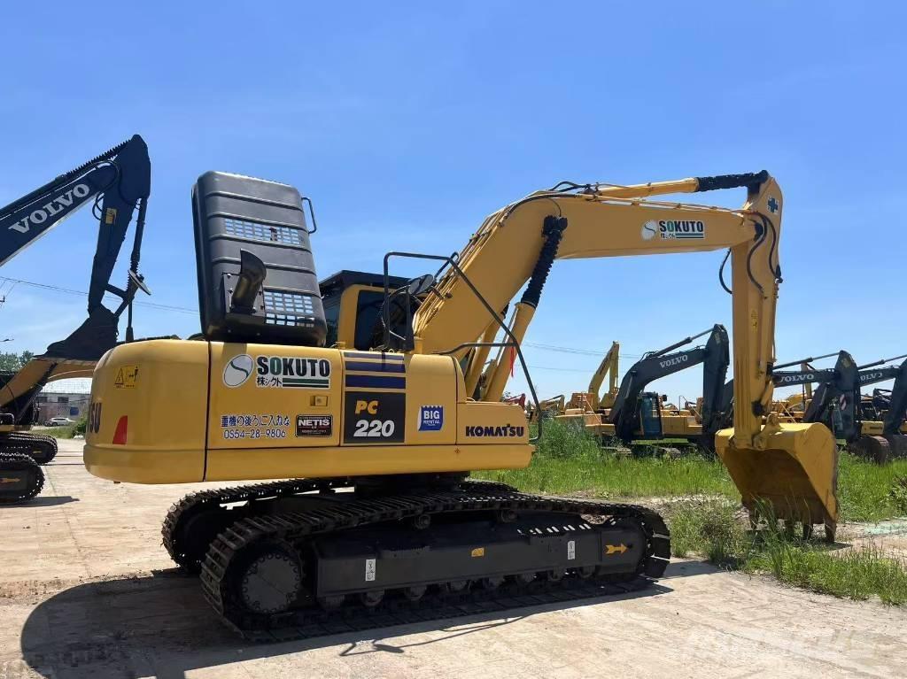 Komatsu 220 Εκσκαφείς με ερπύστριες