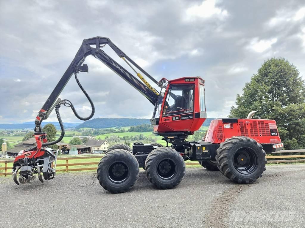 Komatsu 911.5 Θεριζοαλωνιστικές μηχανές