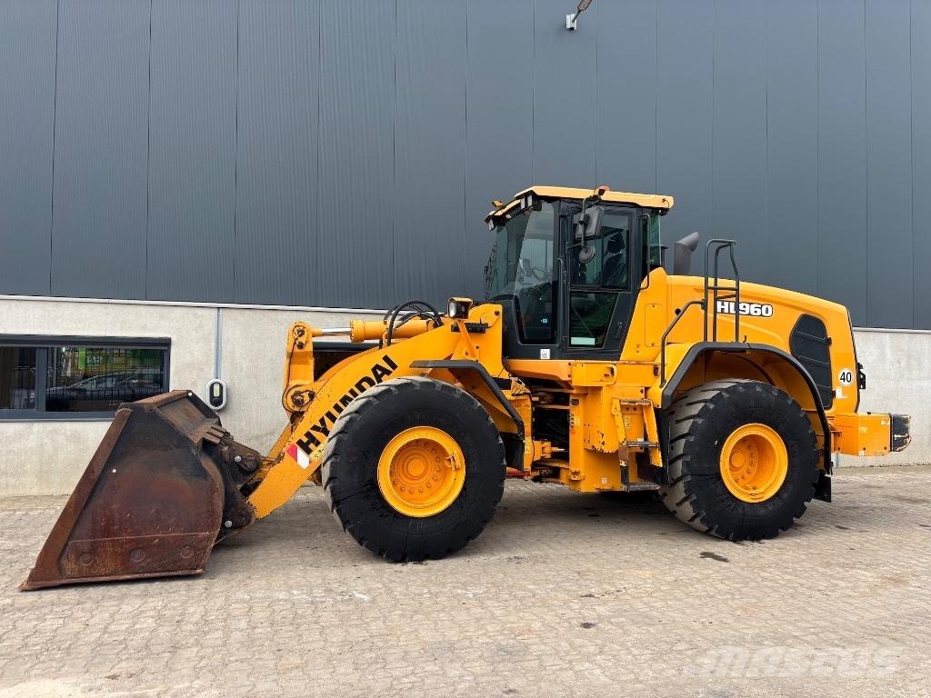 Hyundai HL 960 - 955 Φορτωτές με λάστιχα (Τροχοφόροι)