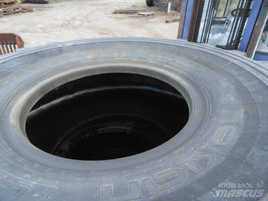 Nokian 20,5x25 Ελαστικά και ζάντες