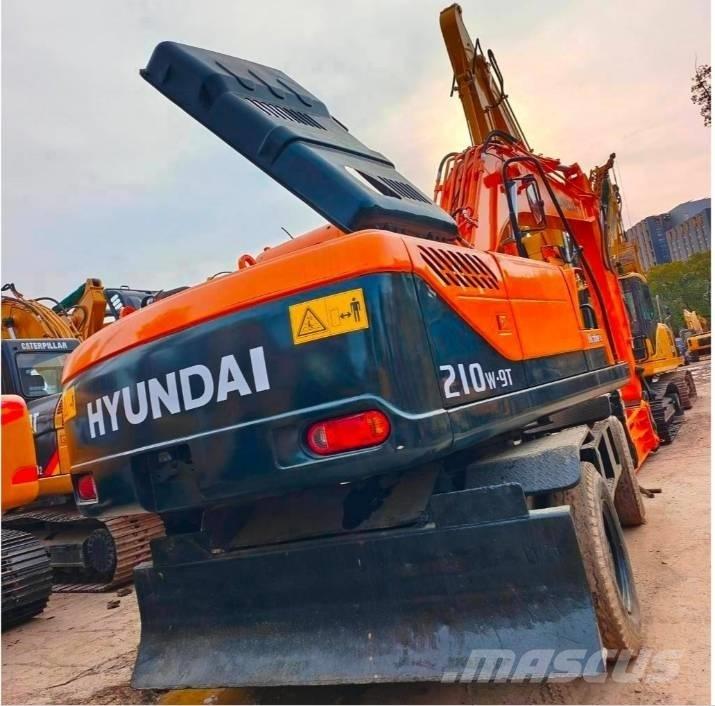 Hyundai 210 W-9 Εκσκαφείς με τροχούς - λάστιχα