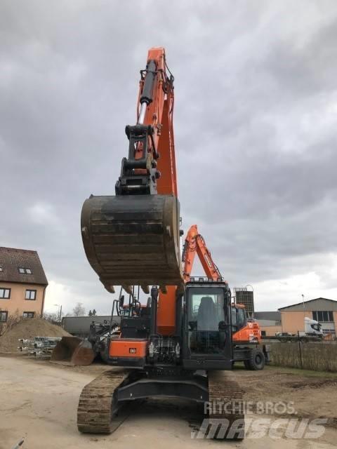 Doosan DX225LC-5 Εκσκαφείς με ερπύστριες