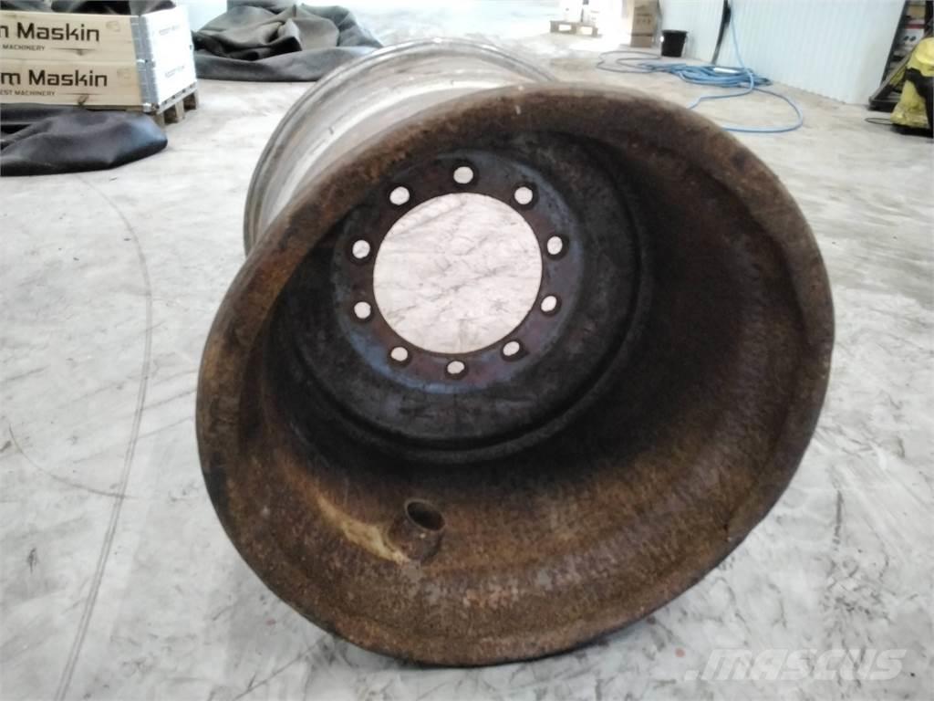 Valmet 890 24x26,5 Ελαστικά και ζάντες