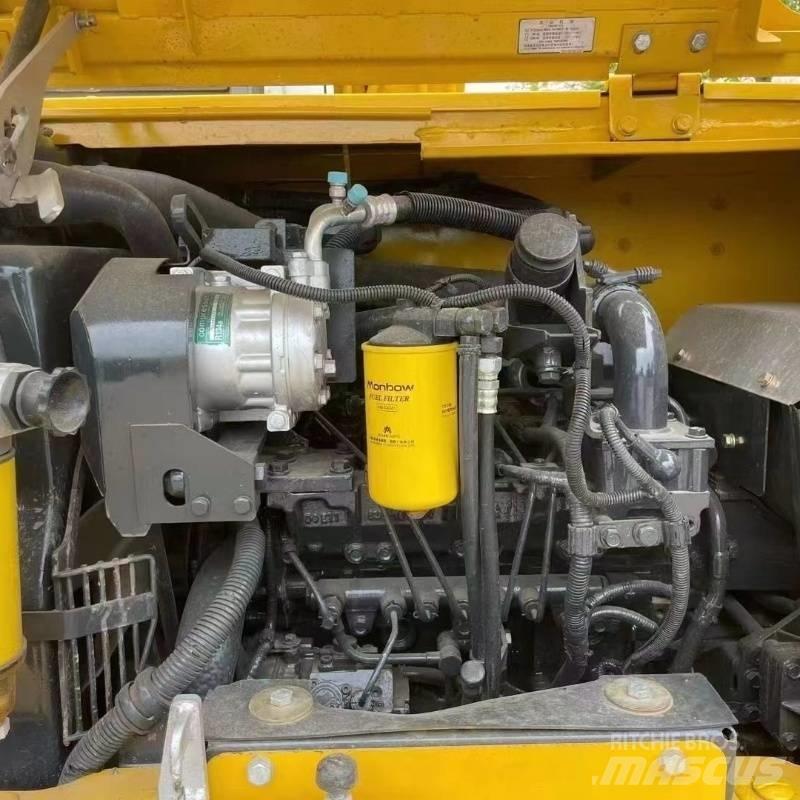 Komatsu PC70 Εκσκαφείς με ερπύστριες