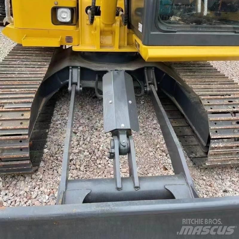 Komatsu PC70 Εκσκαφείς με ερπύστριες