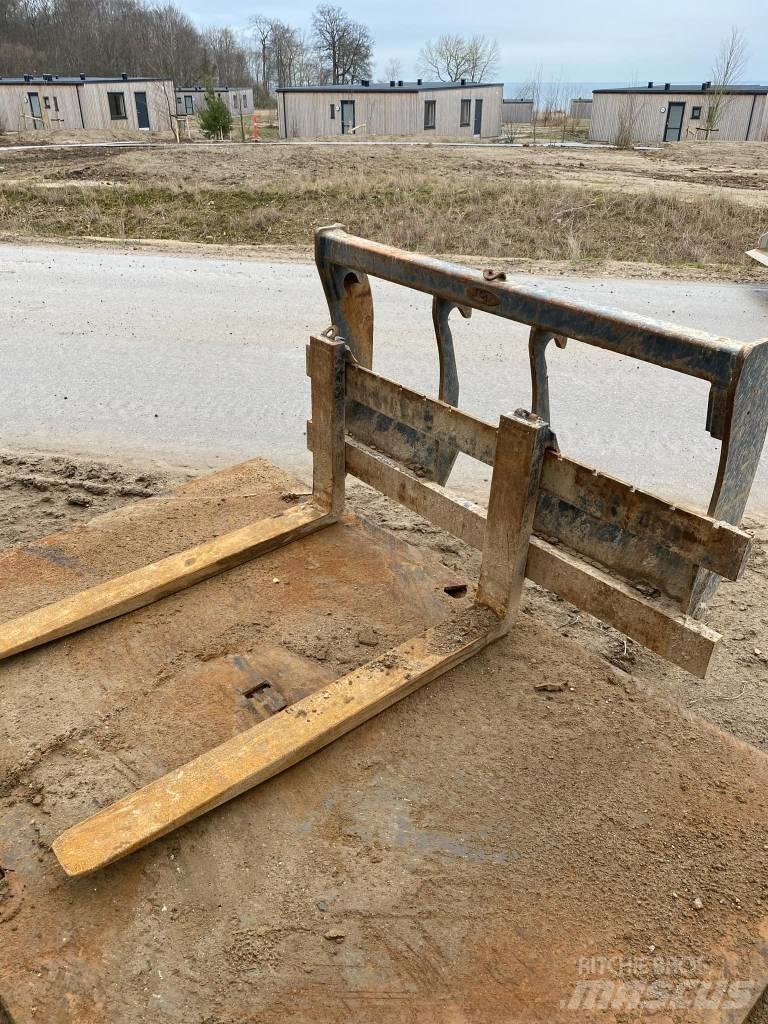 CASE 721 F Φορτωτές με λάστιχα (Τροχοφόροι)