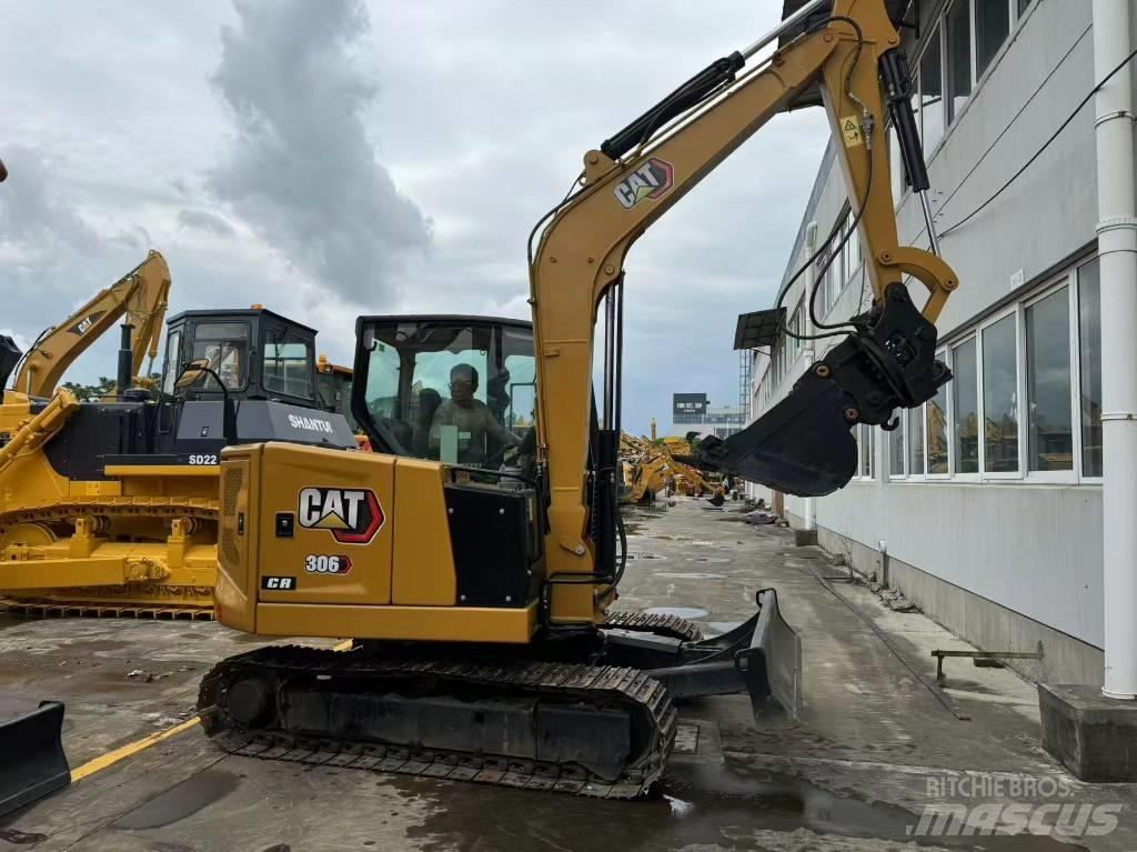 CAT 306 Εκσκαφείς με ερπύστριες