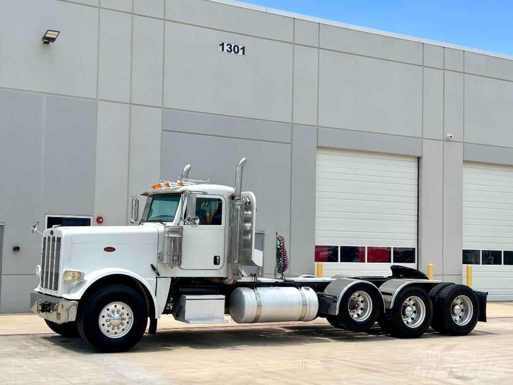 Peterbilt 388 Τράκτορες