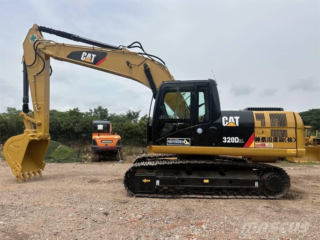 CAT 320 D L Εκσκαφείς με ερπύστριες