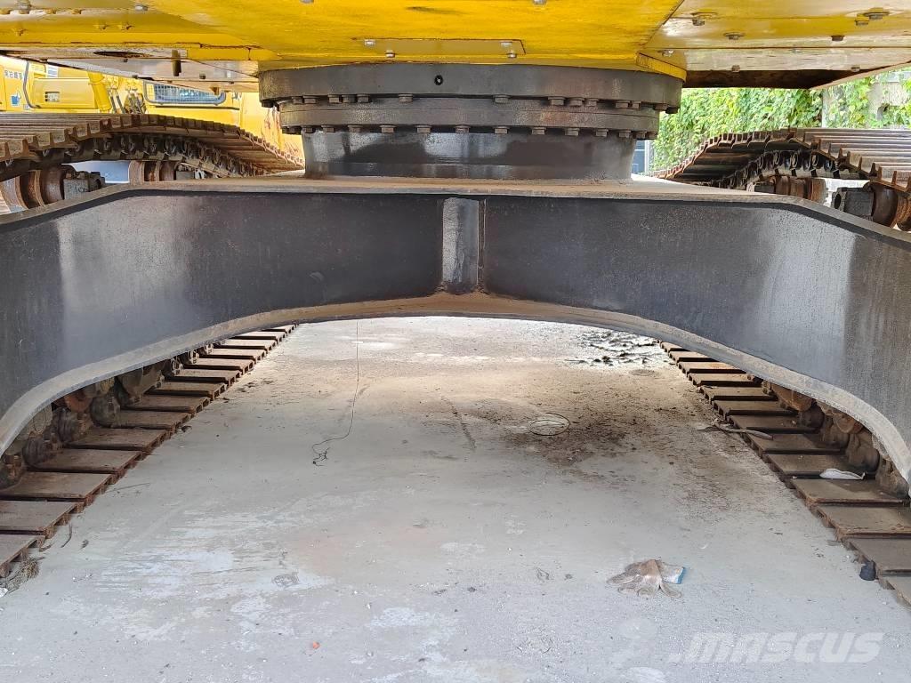 Komatsu PC 220-7 Εκσκαφείς με ερπύστριες