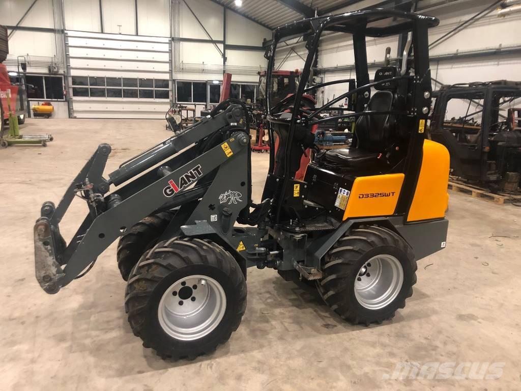 GiANT D 332 SWT Φορτωτές πολλαπλών χρήσεων