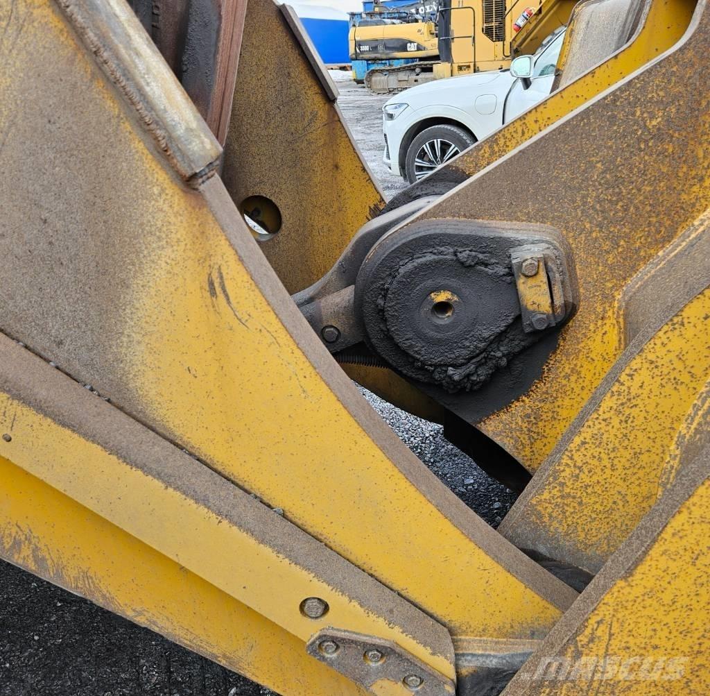 CAT 988 K Φορτωτές με λάστιχα (Τροχοφόροι)