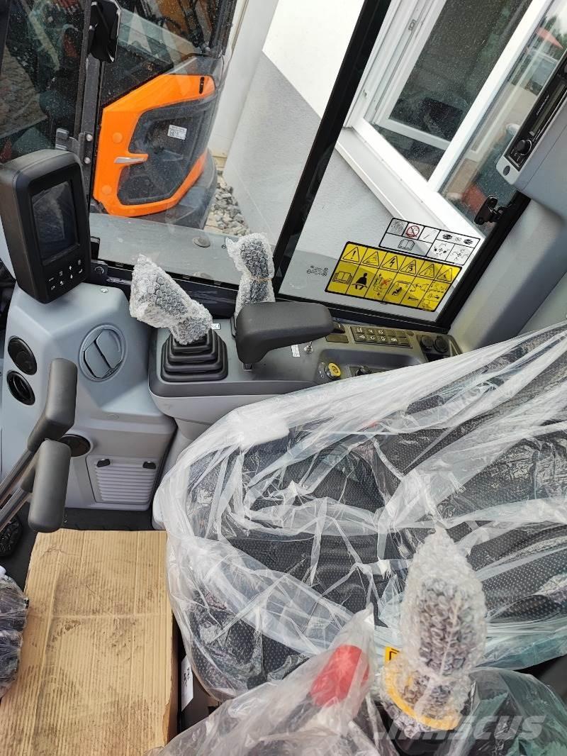 Develon DX27Z-7 Άλλα γεωργικά μηχανήματα