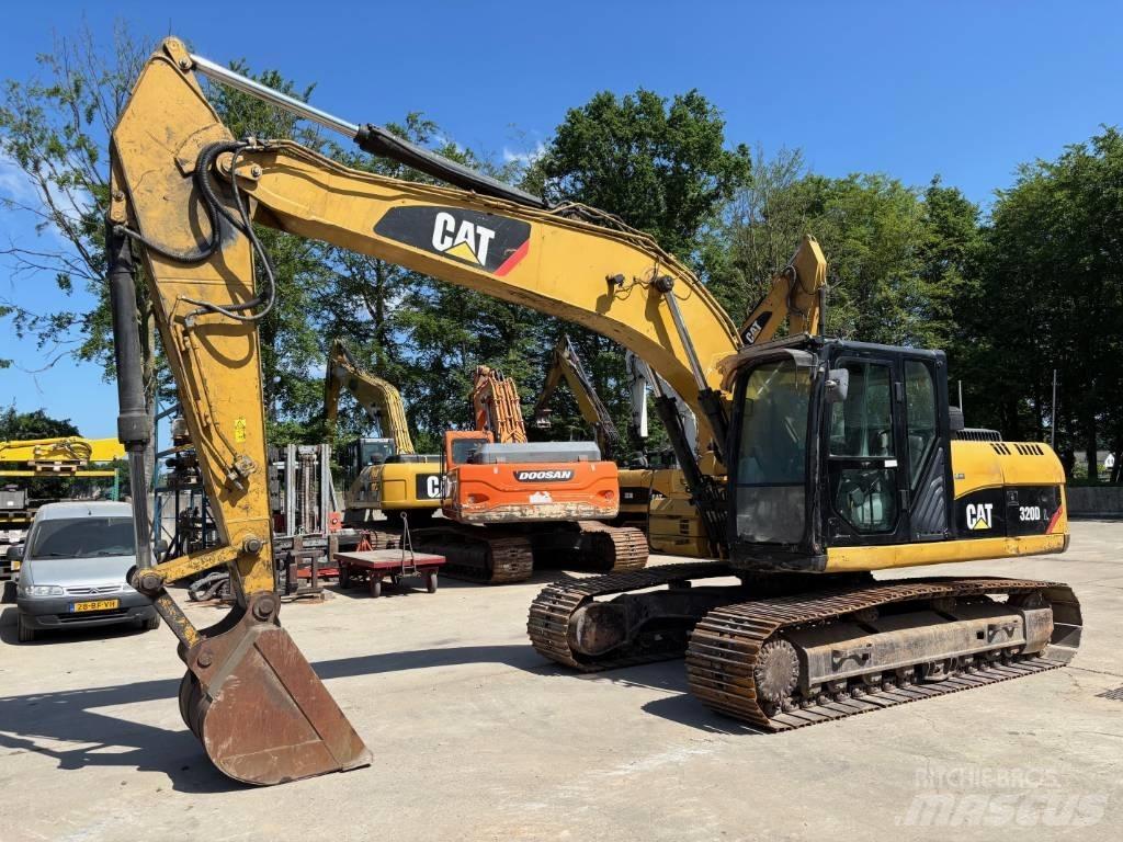 CAT 320 D L Εκσκαφείς με ερπύστριες