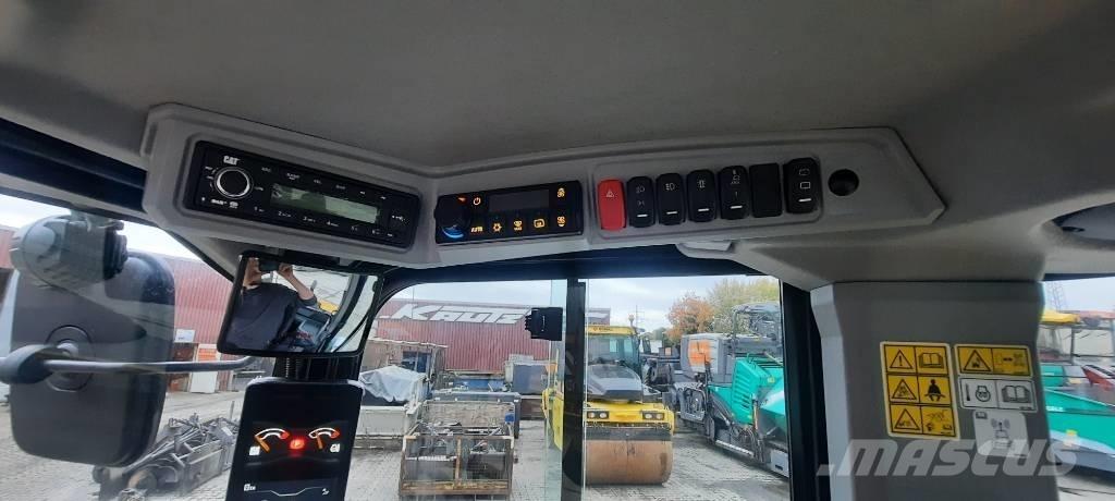 CAT 906 Φορτωτές με λάστιχα (Τροχοφόροι)