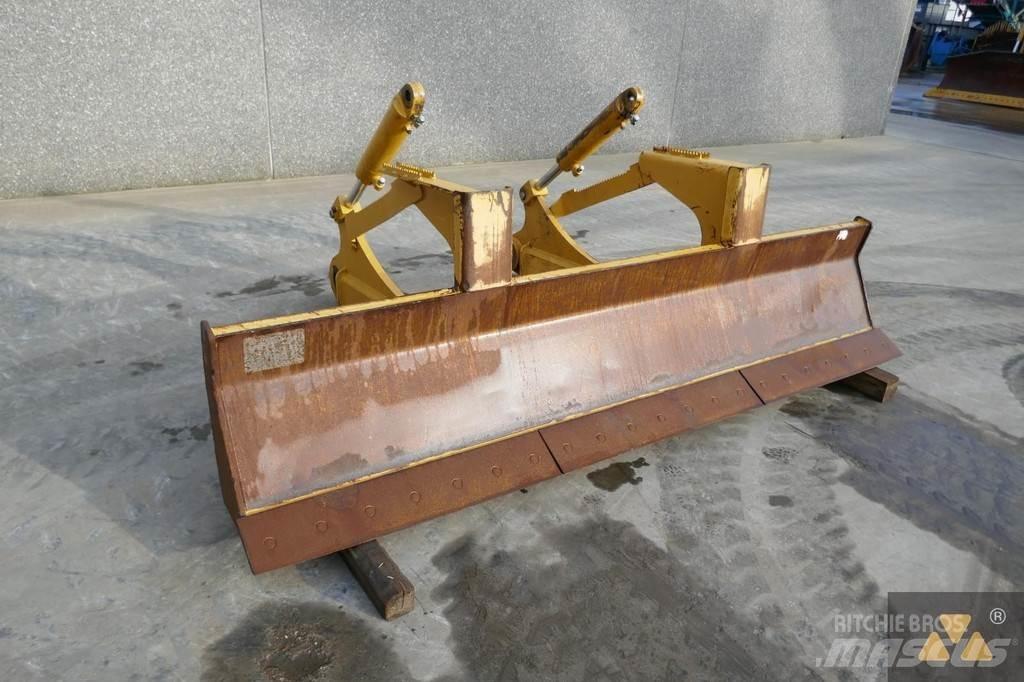 CAT Skidder blade Πτερύγια