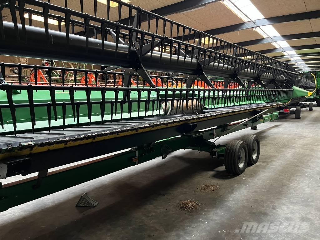 John Deere T670 Θεριζοαλωνιστικές μηχανές