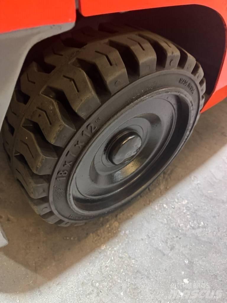 Toyota 8 FGC 35 U Περονοφόρα ανυψωτικά κλαρκ - άλλα
