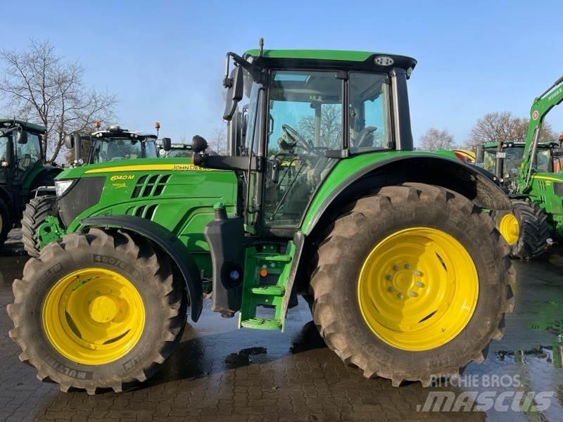 John Deere 6140M Τρακτέρ
