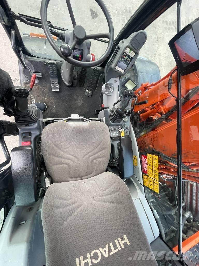 Hitachi 140W Εκσκαφείς με τροχούς - λάστιχα