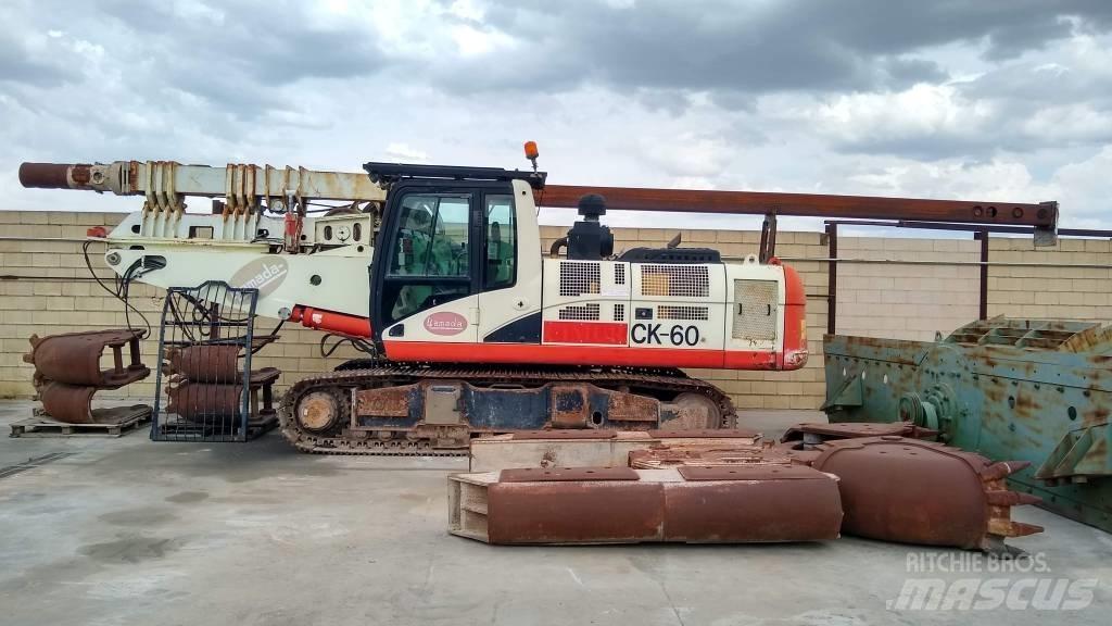 CAT 330C Εκσκαφείς με ερπύστριες