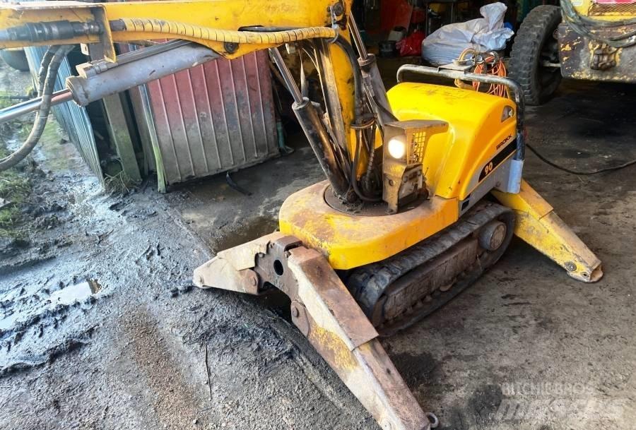 Brokk 90 Εκσκαφείς κατεδαφίσεων