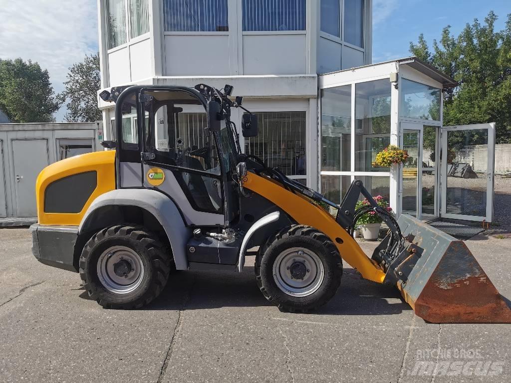 Kramer 5055e Εμπρόσθιοι φορτωτές και σκαπτικά