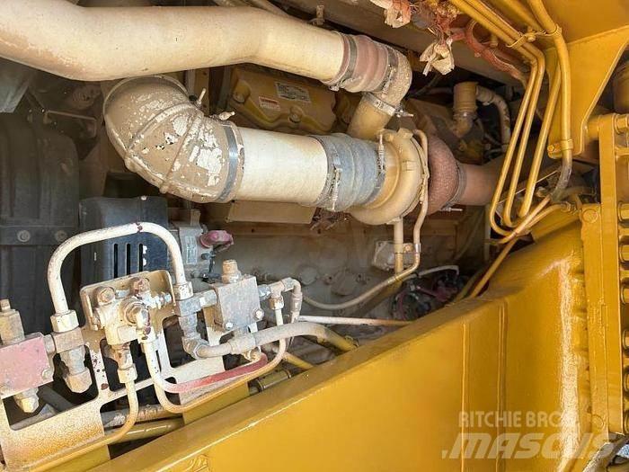 CAT Rebuilt 775F - Dumpers εργοταξίου