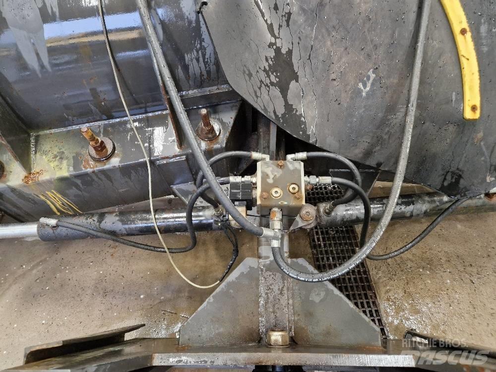 Uni-väg UV-320 StBM Εκχιονιστήρες και χιονοδιώχτες