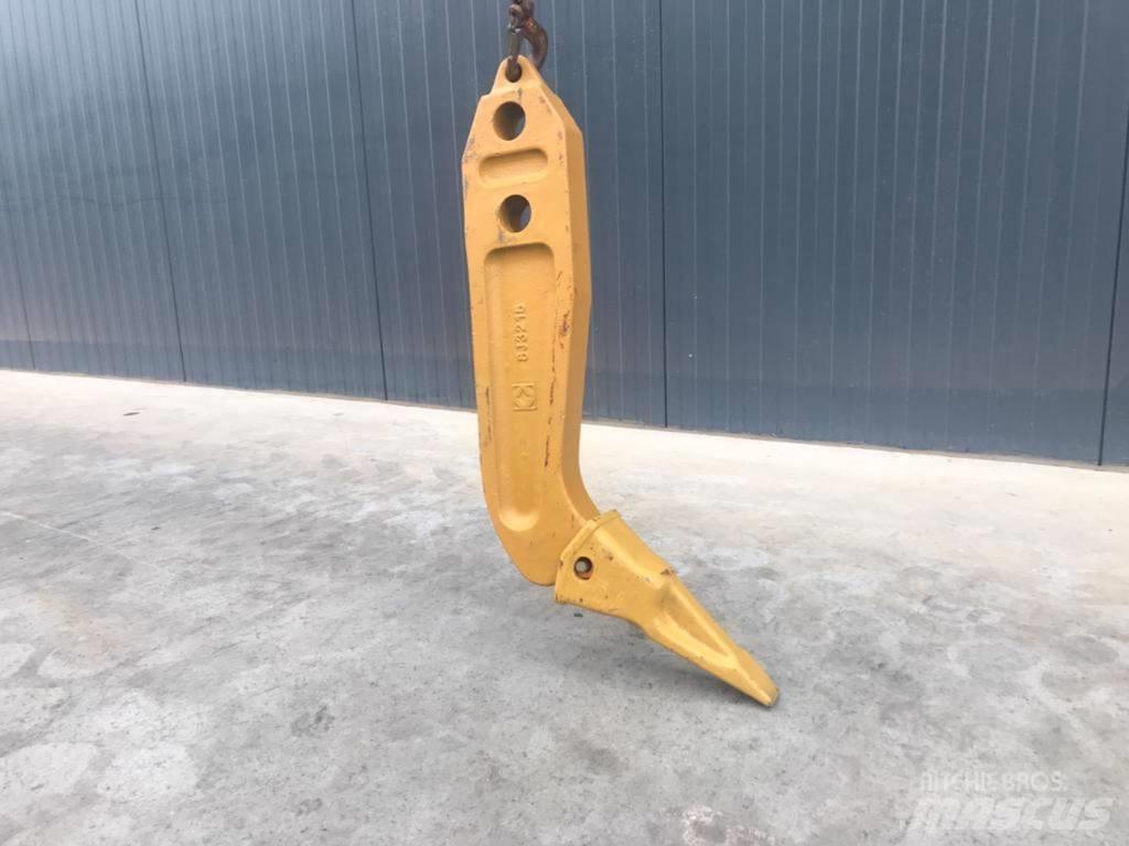 Komatsu D61 Shank Εκχερσωτές