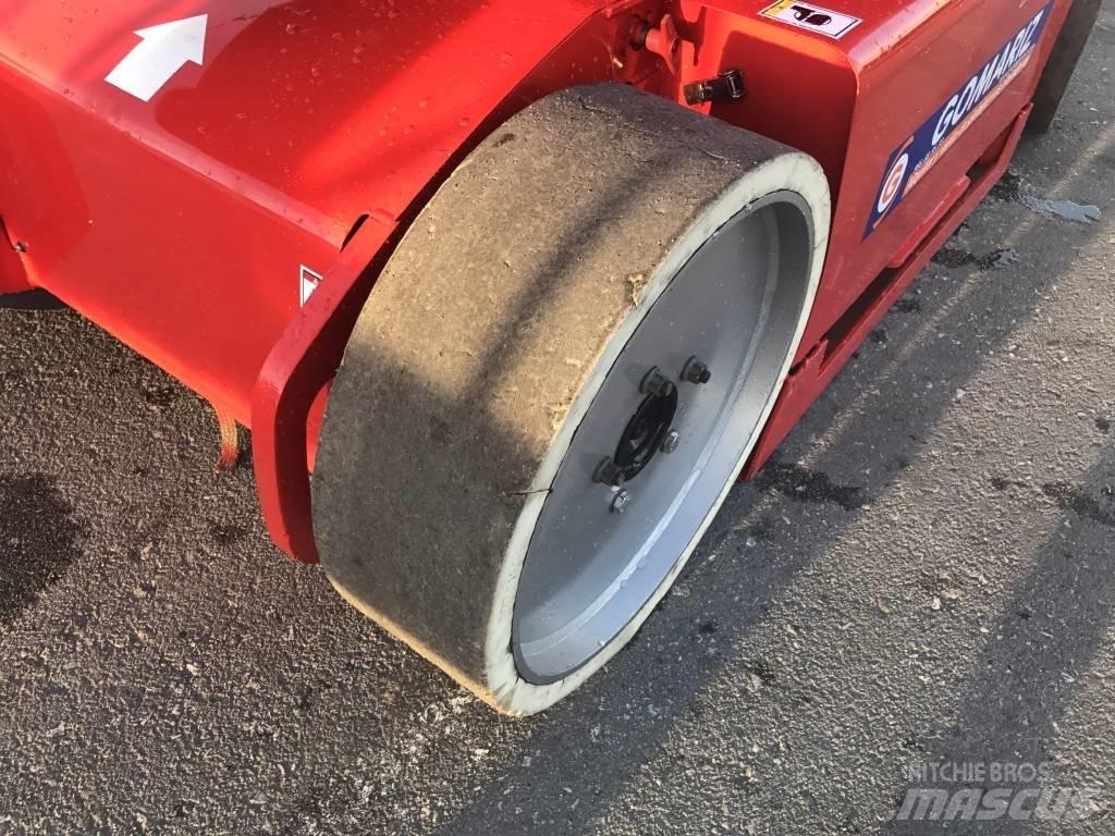 Manitou 120 AET J Ανυψωτήρες με αρθρωτό βραχίονα