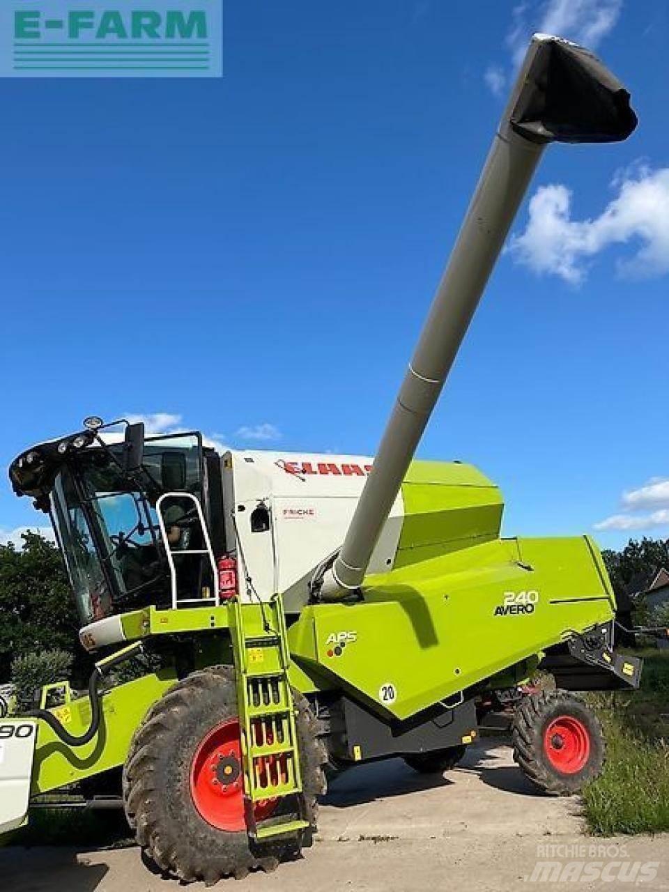 CLAAS avero 240 Θεριζοαλωνιστικές μηχανές