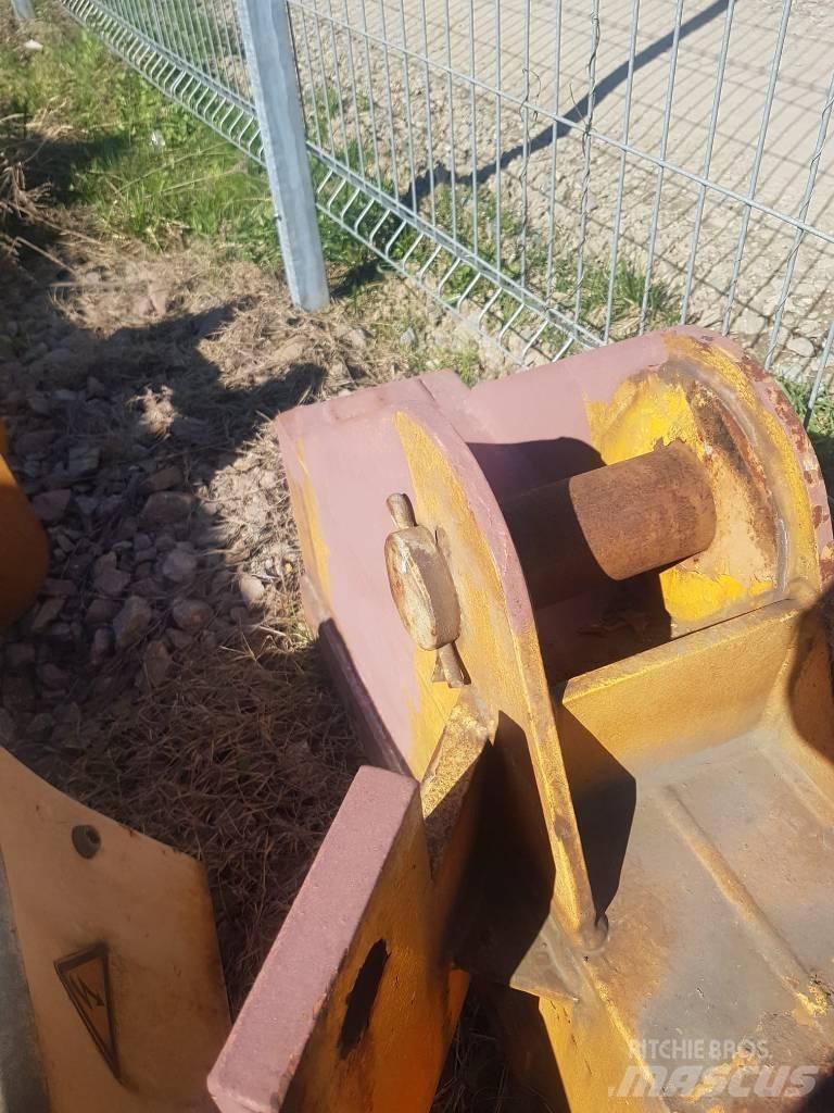 Liebherr 120 HC Πυργογερανοί