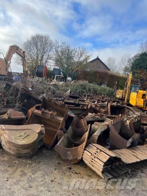  Buckets Assorted Κουβάδες