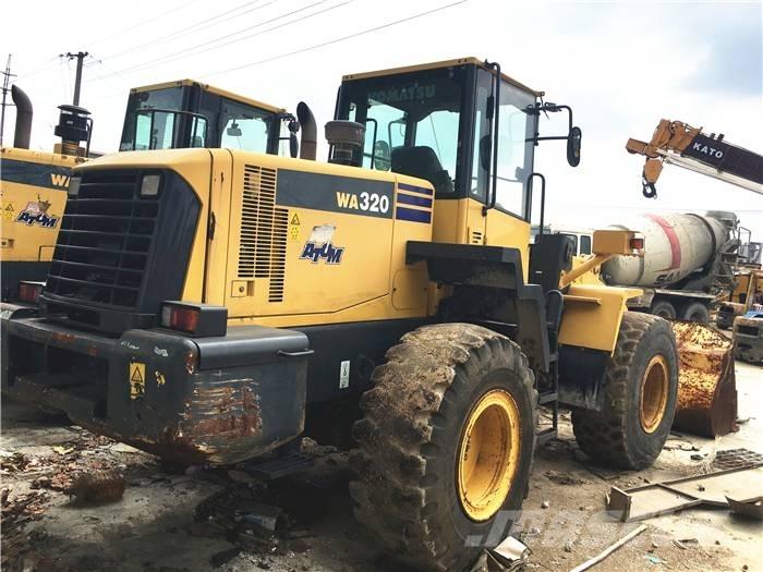 Komatsu WA 320-3 Φορτωτές με λάστιχα (Τροχοφόροι)