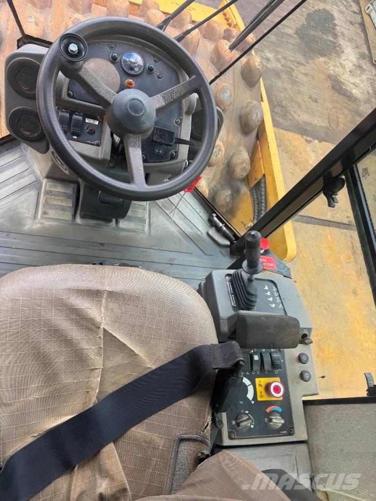 CAT CP 76 Οδοστρωτήρες μονού κυλίνδρου