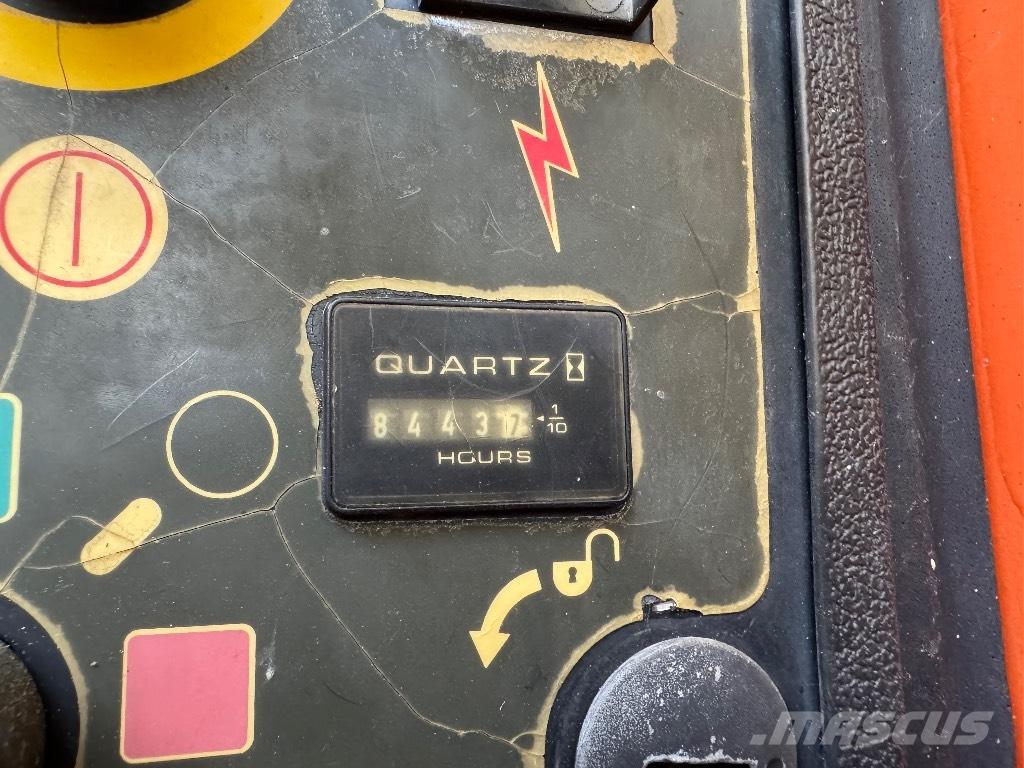 JLG 1200 SJP Ανυψωτήρες με τηλεσκοπικό βραχίονα