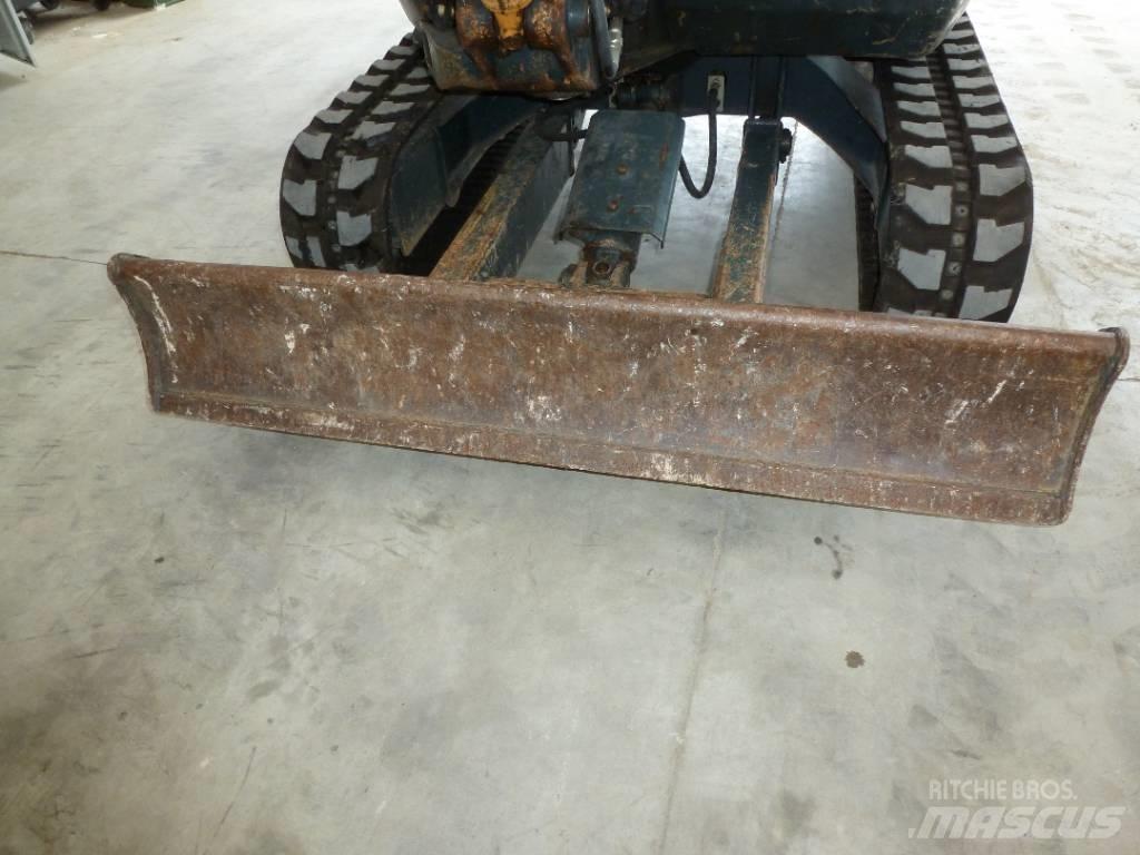 Hyundai R25Z-9AK Εκσκαφάκι (διαβολάκι) < 7t