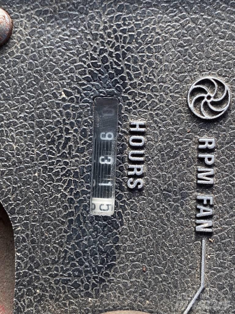 Case IH 1440 Θεριζοαλωνιστικές μηχανές