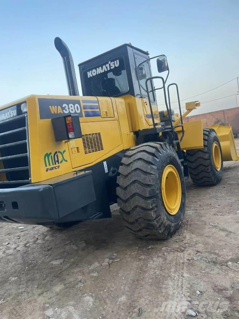 Komatsu WA 380 Φορτωτές με λάστιχα (Τροχοφόροι)