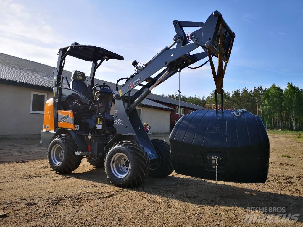 GiANT 1500 Φορτωτές πολλαπλών χρήσεων