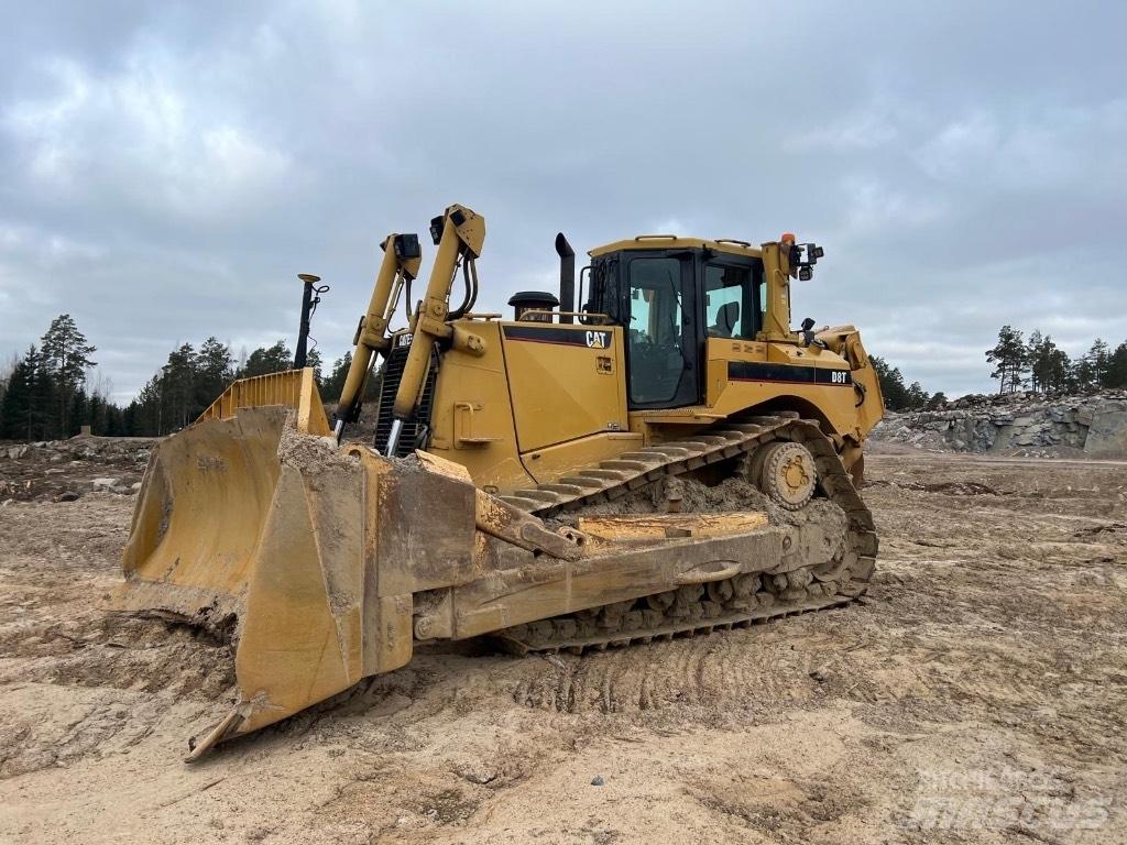 CAT D 8 T Μπουλντόζες με ερπύστριες