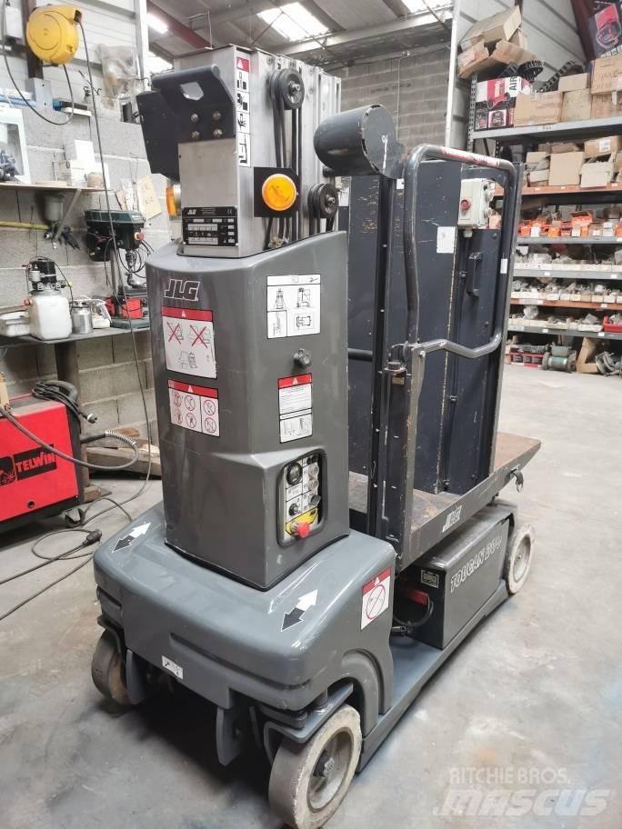 JLG Toucan Duo Ανυψωτήρες με κατακόρυφους πυλώνες
