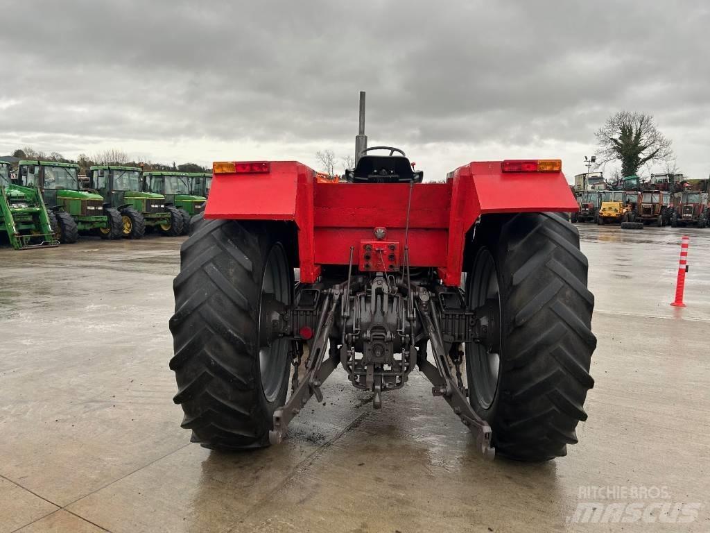 Massey Ferguson 698 Τρακτέρ