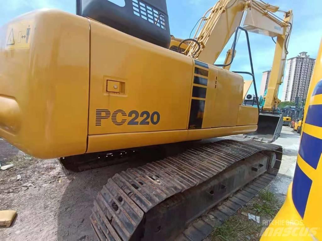 Komatsu PC 220-6 Εκσκαφείς με ερπύστριες