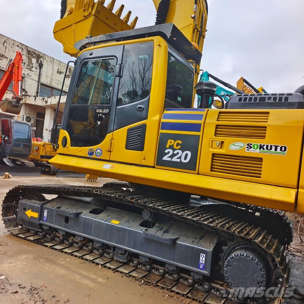 Komatsu PC 220 Εκσκαφείς με ερπύστριες