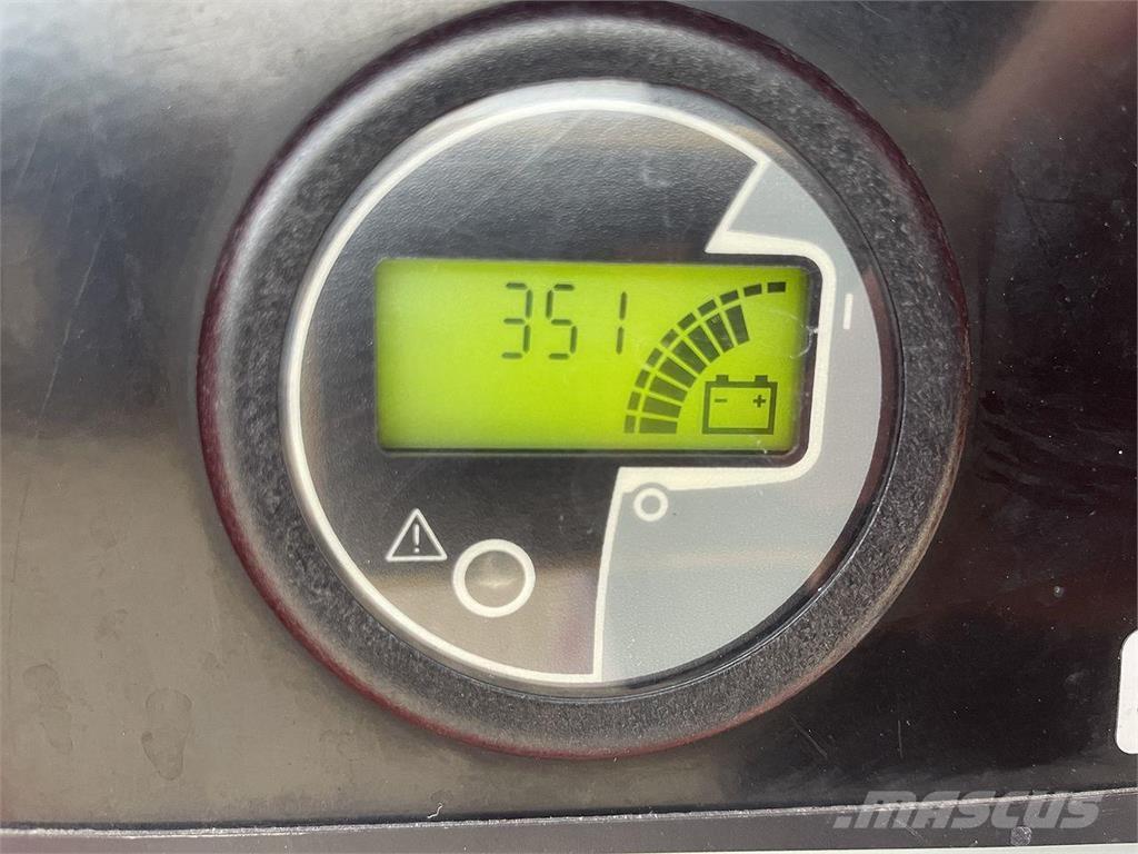 Manitou 100VJR Ανυψωτήρες με κατακόρυφους πυλώνες