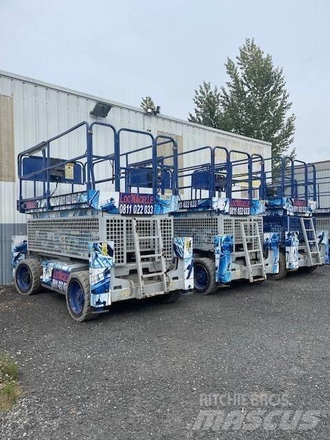 JLG M 3369 XTE Εναέριες πλατφόρμες τοποθετημένες σε φορτηγό